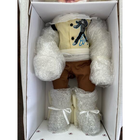 Ashton Drake 'Hound Dog' Elvis 75th Birthday "Baby Let's Rock" Collection Doll - Picture 4 of 12